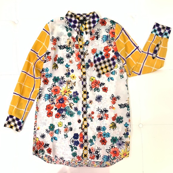 Moschino Tops - LOVE MOSCHINO Flower Geometric Pattern Blouse Sz38